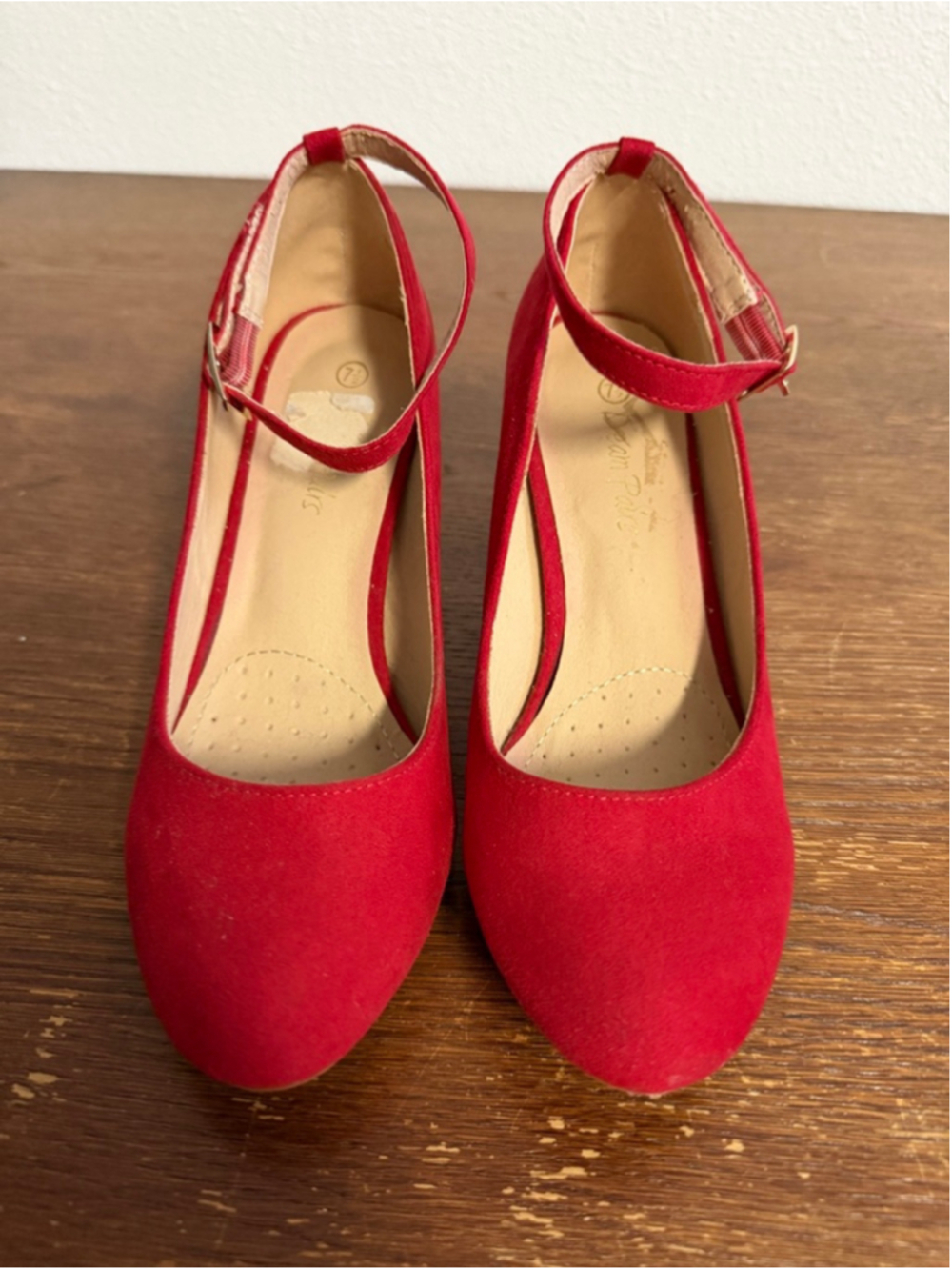 Dream Pairs Red Faux Suede Mary Jane Heels Womens 7.5 Ankle Strap Block Heel